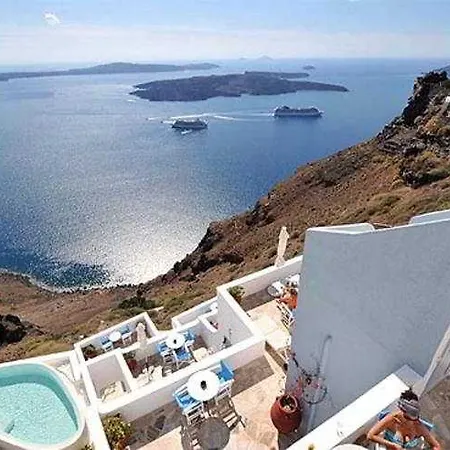 Hotel Irini Villas 4*