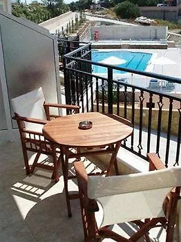 Irini Villas Imerovigli (Santorini)