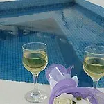 Irini Villas 4* 이메로비글리
