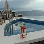 Irini Villas 호텔 이메로비글리