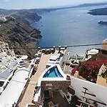 Irini Villas 4*