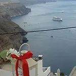 Irini Villas 호텔 이메로비글리