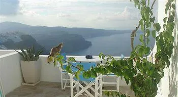 Irini Villas 4*